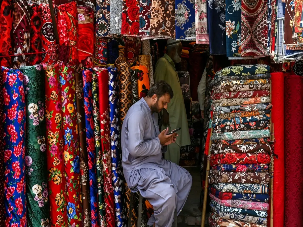 Pakistan faces massive internet outage, businesses, financial services hit hard Pakistan faces massive internet outage, businesses, financial services hit hard