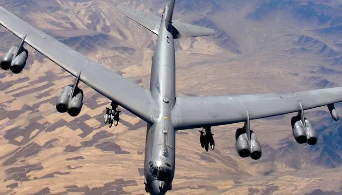 Wing wonder: Why are the B-52 bomber's wings unlike those of modern aircraft?
