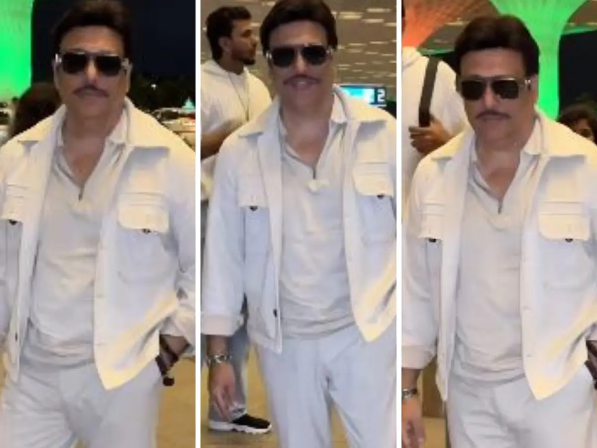 Govinda looks unfazed in his first appearance since news of divorce with Sunita Ahuja, blows kisses at the media Govinda looks unfazed in his first appearance since news of divorce with Sunita Ahuja, blows kisses at the media