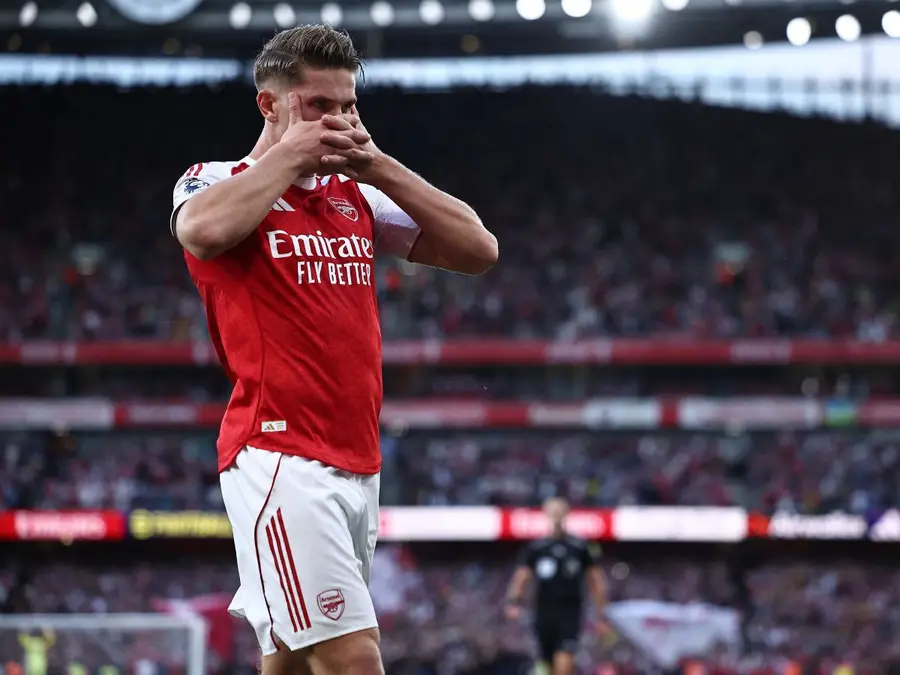 Viktor Gyokeres scores brace as Arsenal thrash Leeds to go on top of PL table