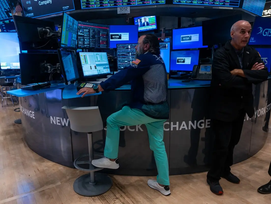World's Top 6 stock exchanges include 2 Indian markets. Check full list World's Top 6 stock exchanges include 2 Indian markets. Check full list