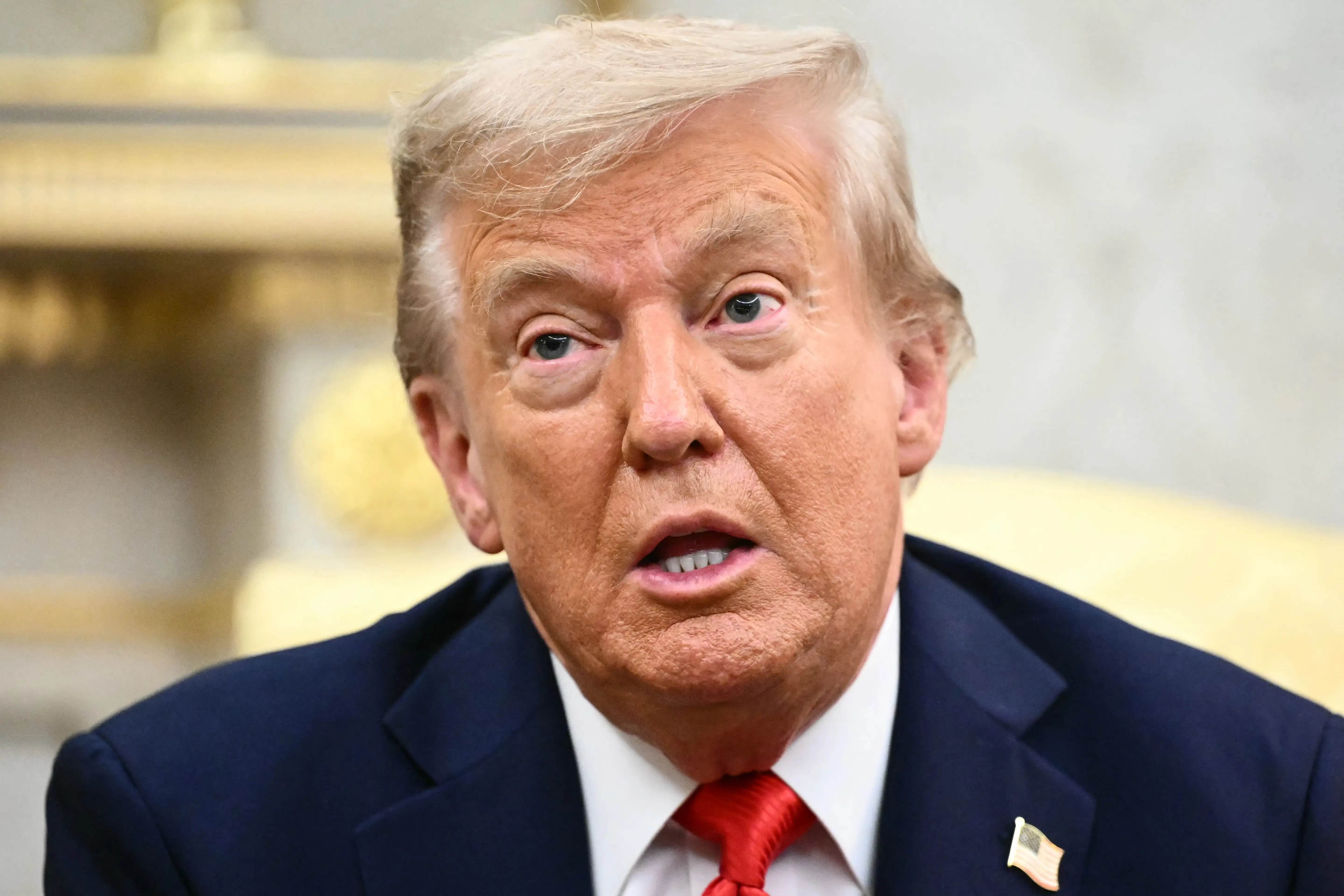 'I don’t like a dictator. I’m not a dictator': Trump says he’s not autocratic ruler, BUT