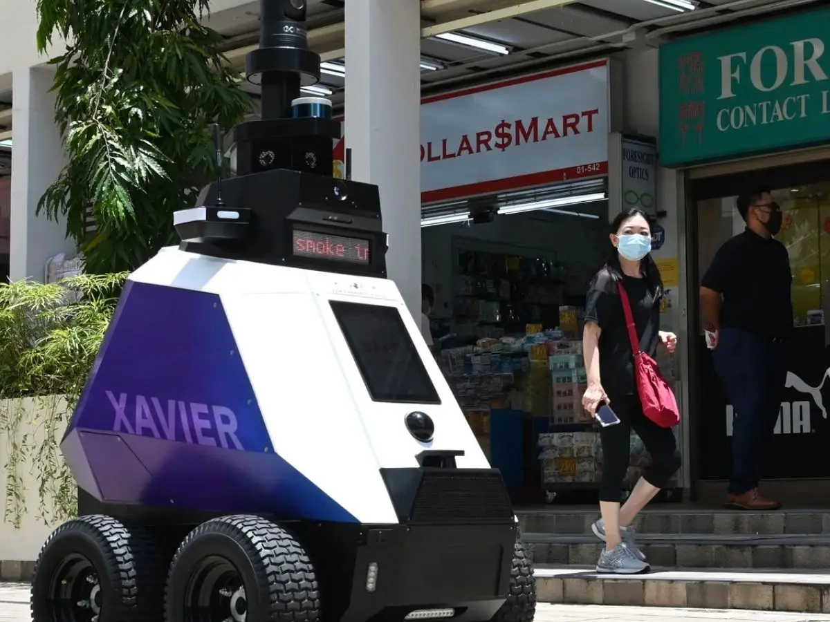 Singapore - 770 robots