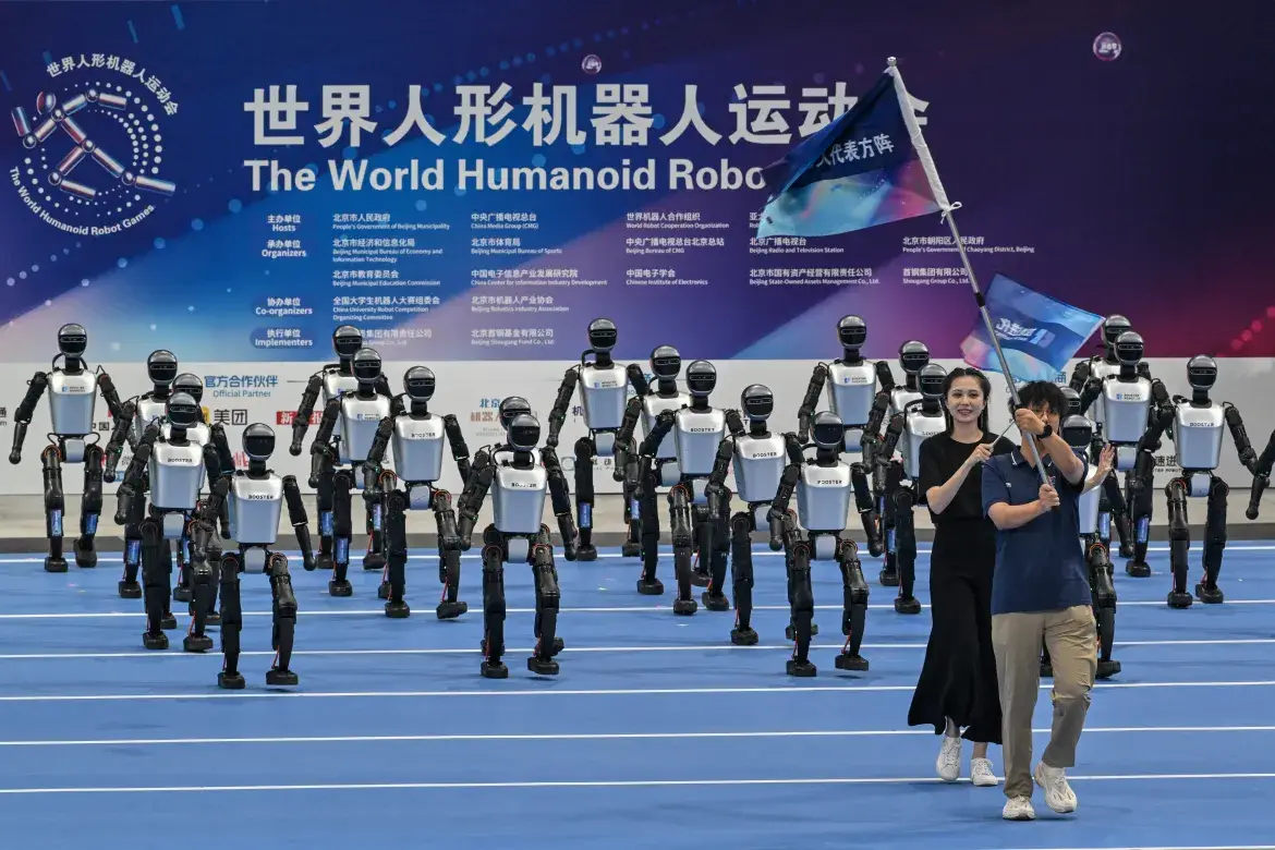 China - 470 robots
