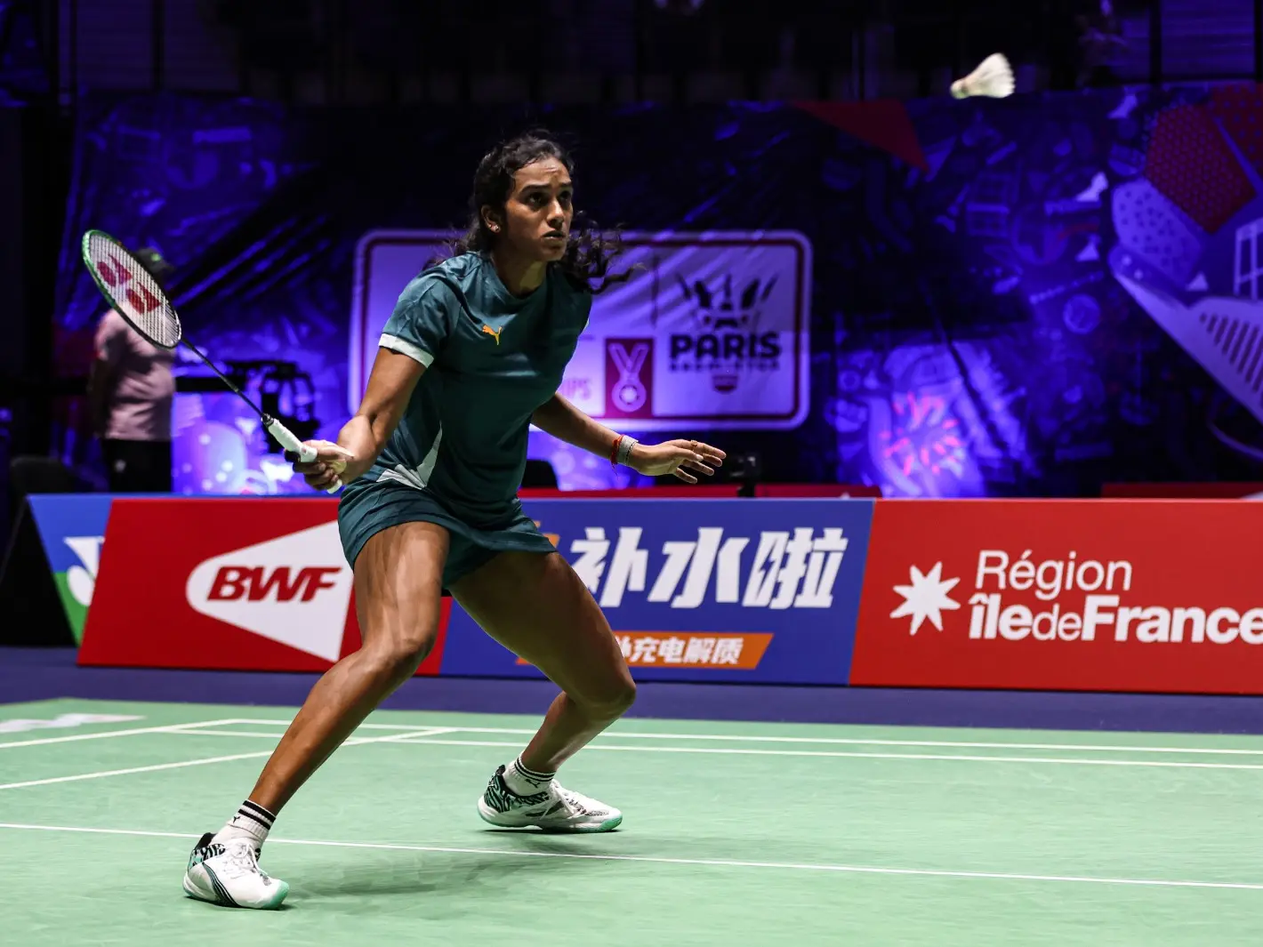 BWF World Championship: Indian shuttlers HS Prannoy, Sindhu advance to next round BWF World Championship: Indian shuttlers HS Prannoy, Sindhu advance to next round