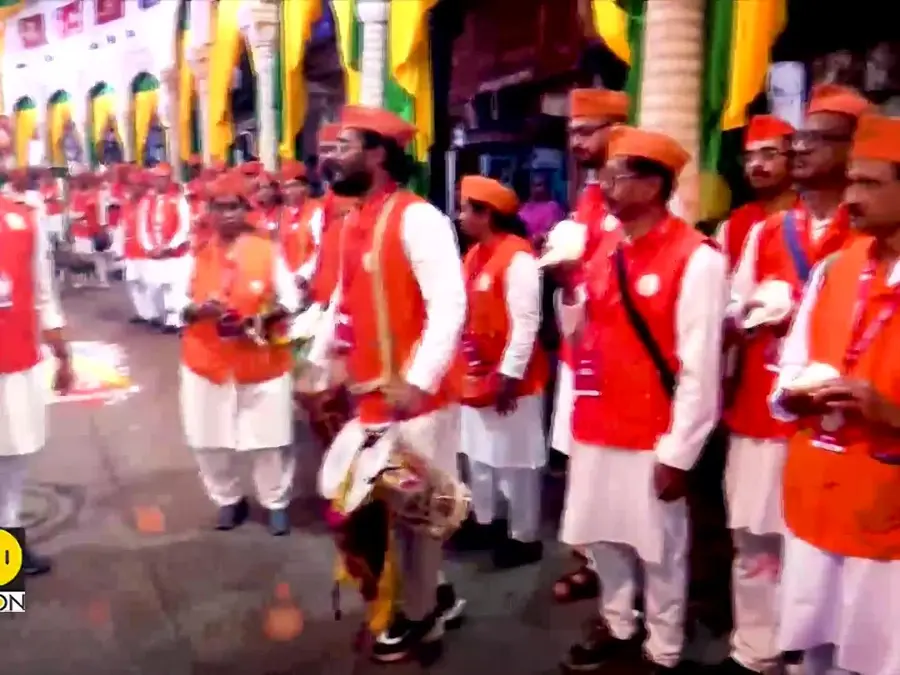 Ganesh Chaturthi 2025: PM Modi extends heartfelt greetings | India celebrates