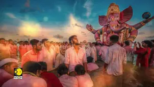 Devotees line up to seek Bappa's blessings | Festival begins