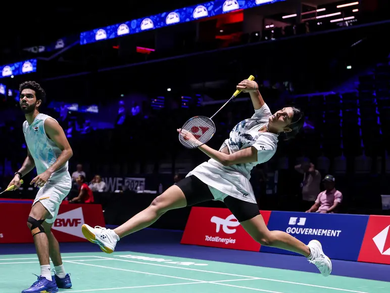 BWF World Championships: Dhruv-Tanisha begin campaign with win over Irish duo BWF World Championships: Dhruv-Tanisha begin campaign with win over Irish duo