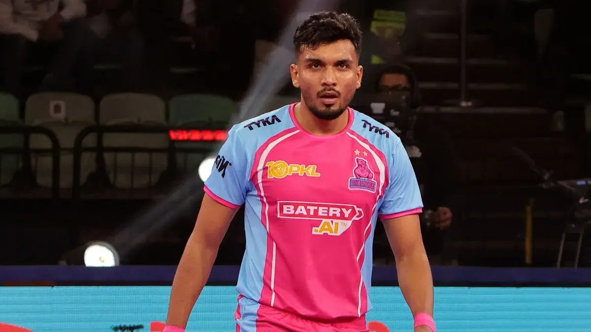 Arjun Deshwal - 1,174 raid points