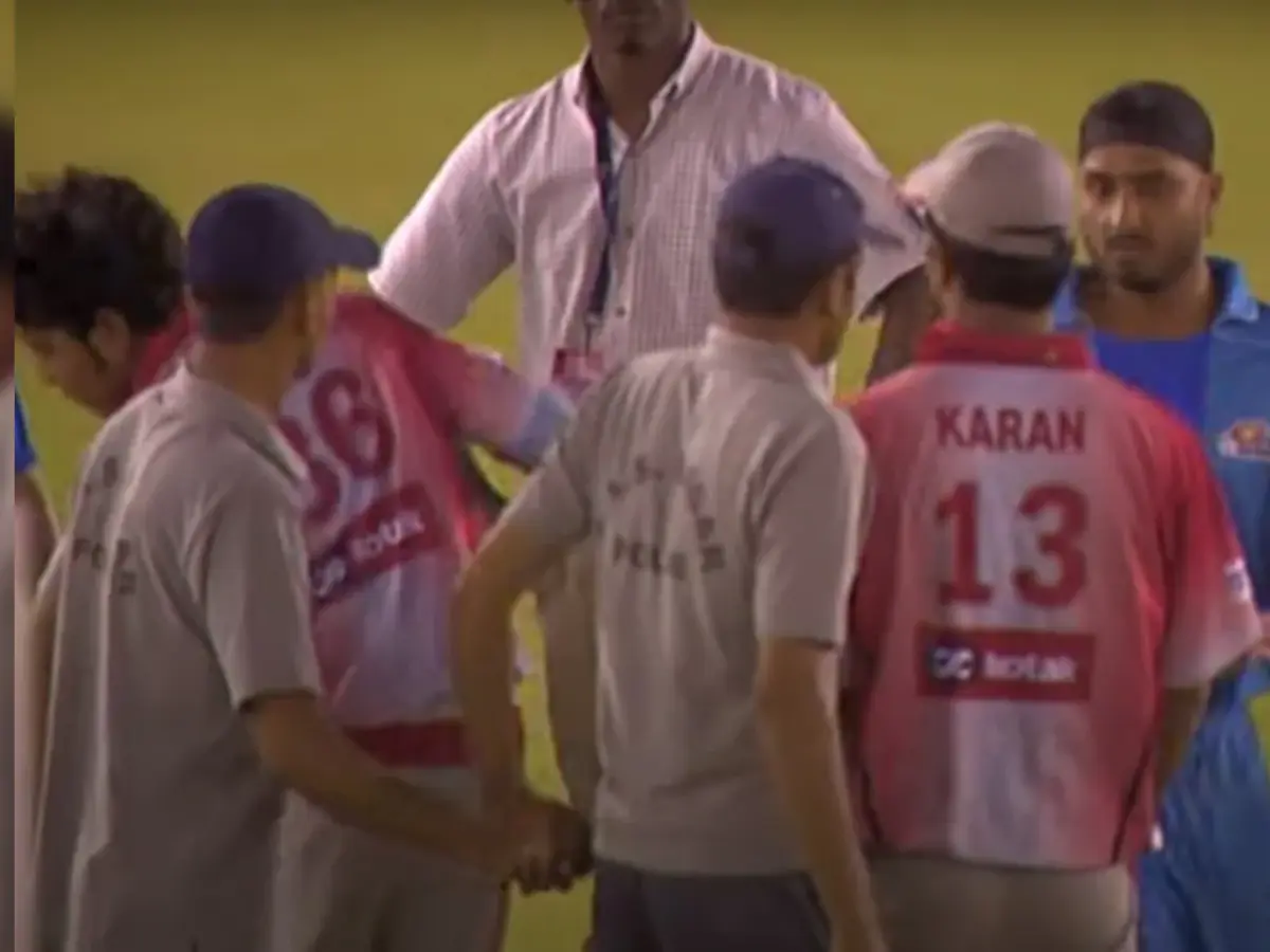 Lalit Modi drops Harbhajan–Sreesanth slap video from IPL 2008 – Watch now Lalit Modi drops Harbhajan–Sreesanth slap video from IPL 2008 – Watch now