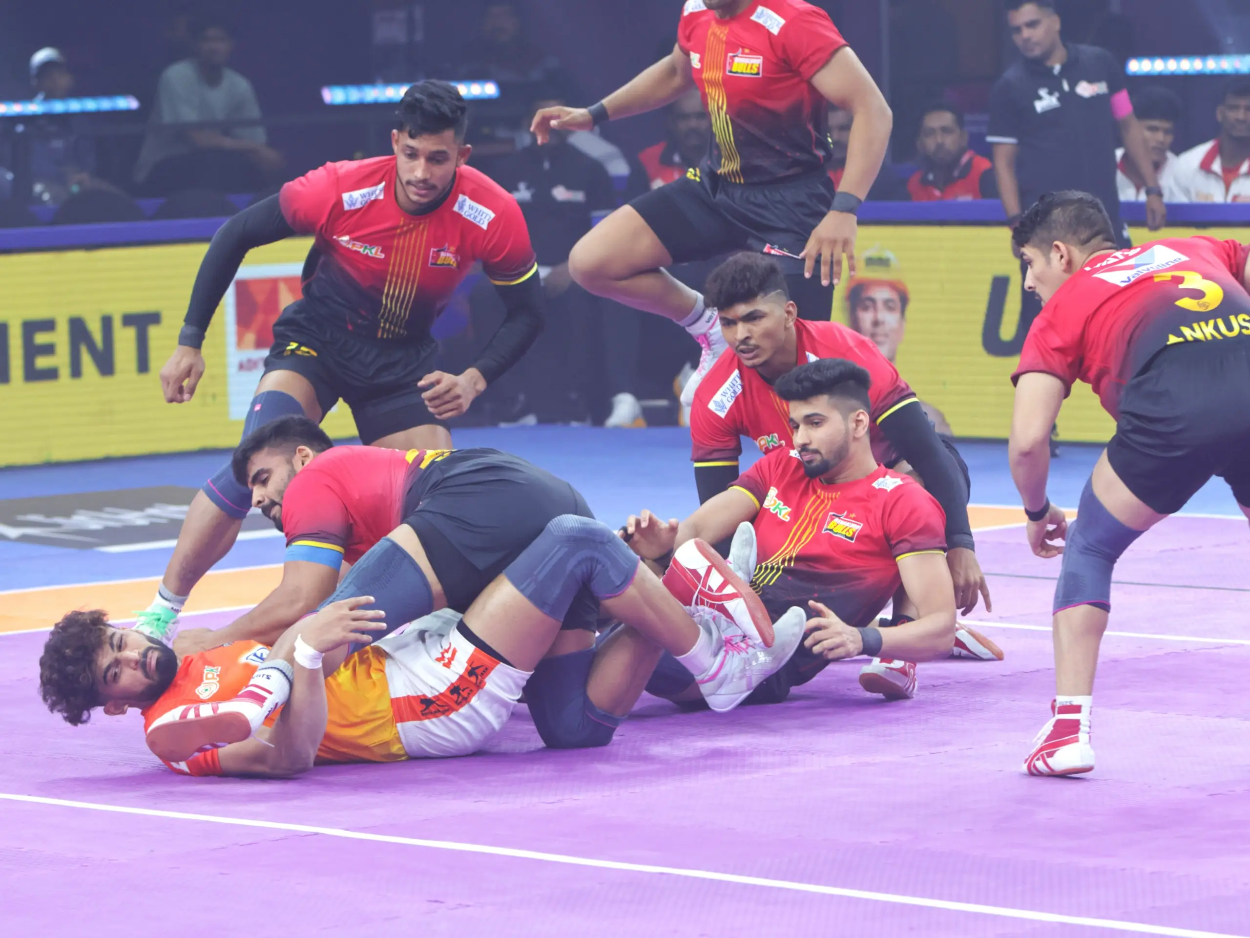 PKL 2025: Puneri Paltan clinch thriller against Bengaluru Bulls in first-ever league stage tie-breaker PKL 2025: Puneri Paltan clinch thriller against Bengaluru Bulls in first-ever league stage tie-breaker