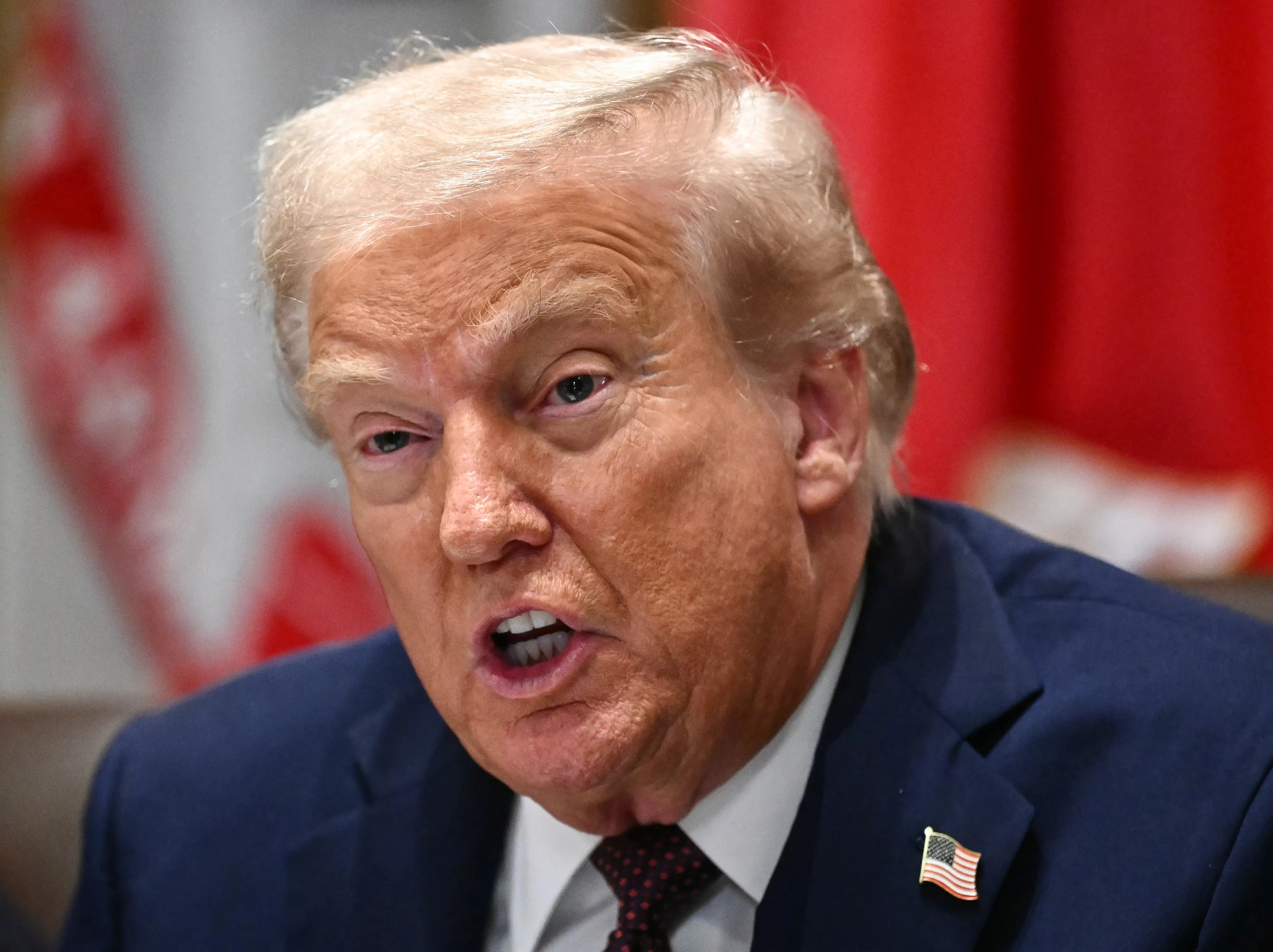 Amid CDC crisis, Trump wants pharmaceutical companies to ‘justify success’ of COVID-19 drugs Amid CDC crisis, Trump wants pharmaceutical companies to ‘justify success’ of COVID-19 drugs