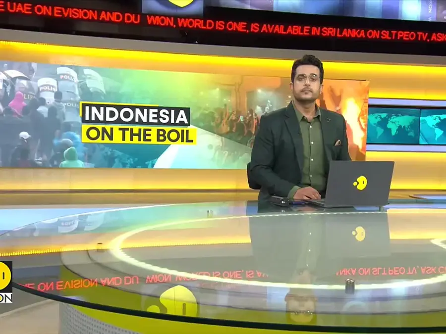 Indonesia: Violence spreads across streets amid clashes between troops and protesters | WION 