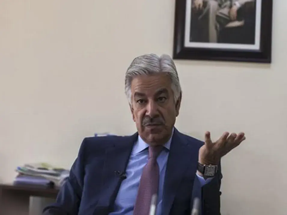 Pakistan Defence Minister Khawaja Asif blames floods on bureaucracy ...