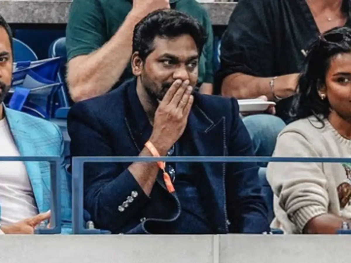 Zakir Khan announces break from comedy, tells fans he's taking a long break; hints at last show in June Zakir Khan announces break from comedy, tells fans he's taking a long break; hints at last show in June