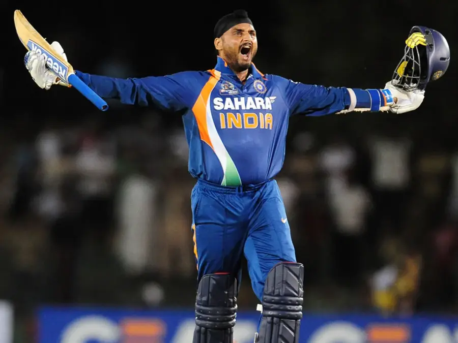 Asia Cup 2025: From Harbhajan's six off Amir to Afridi's twin sixes - top 5 India vs Pak classics