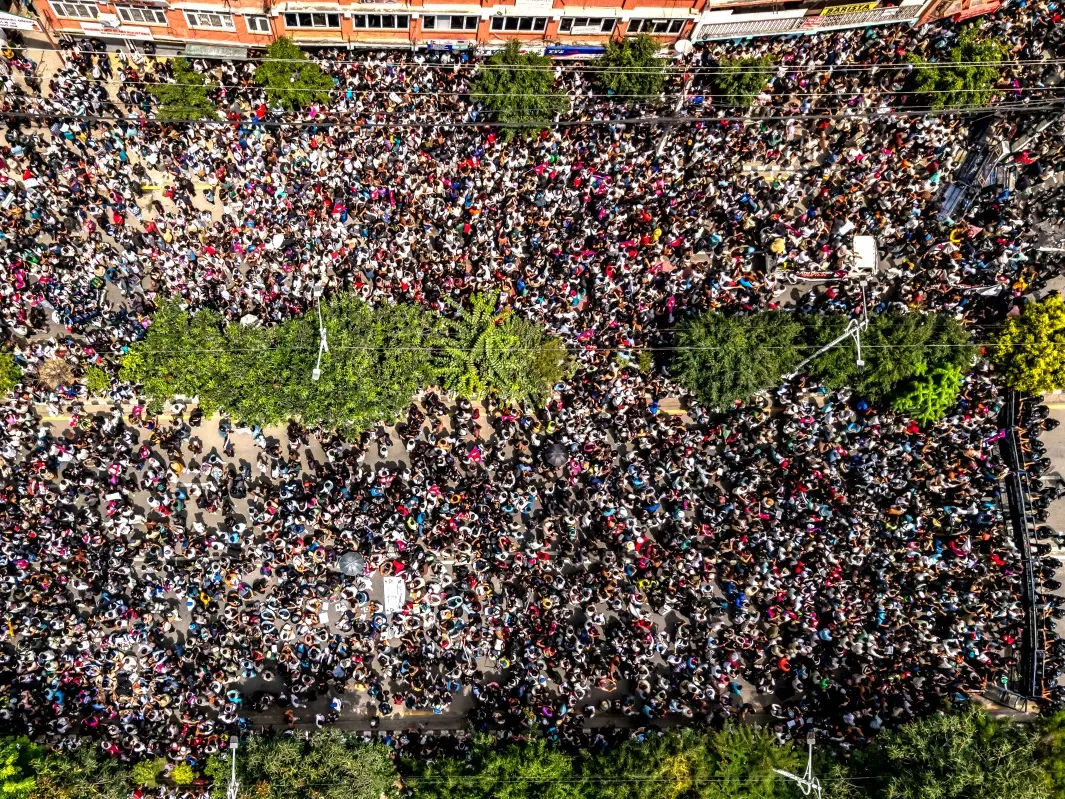 'Defer travel': India issues advisory for its citizens in Nepal amid ongoing protest, shares HELPLINE numbers 'Defer travel': India issues advisory for its citizens in Nepal amid ongoing protest, shares HELPLINE numbers