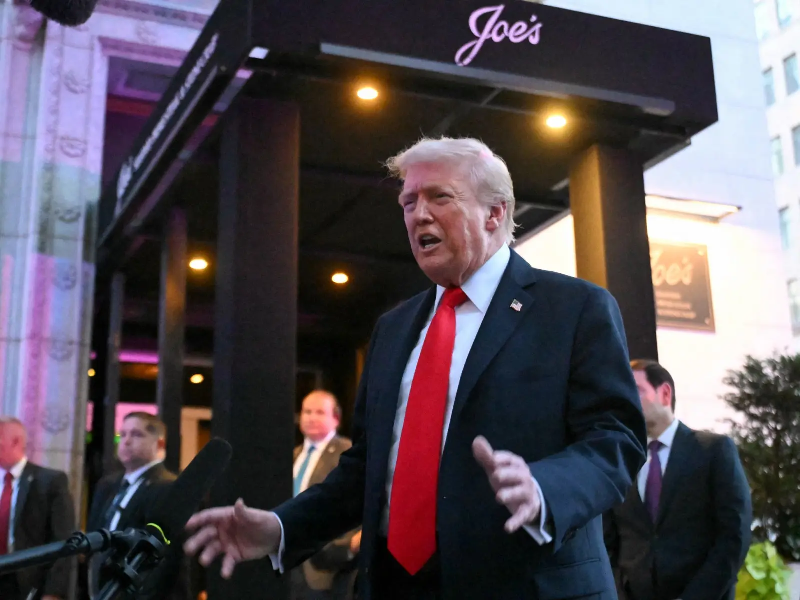 Another city to witness federal crackdown? Trump says ‘governor of a certain state would love’ them there Another city to witness federal crackdown? Trump says ‘governor of a certain state would love’ them there