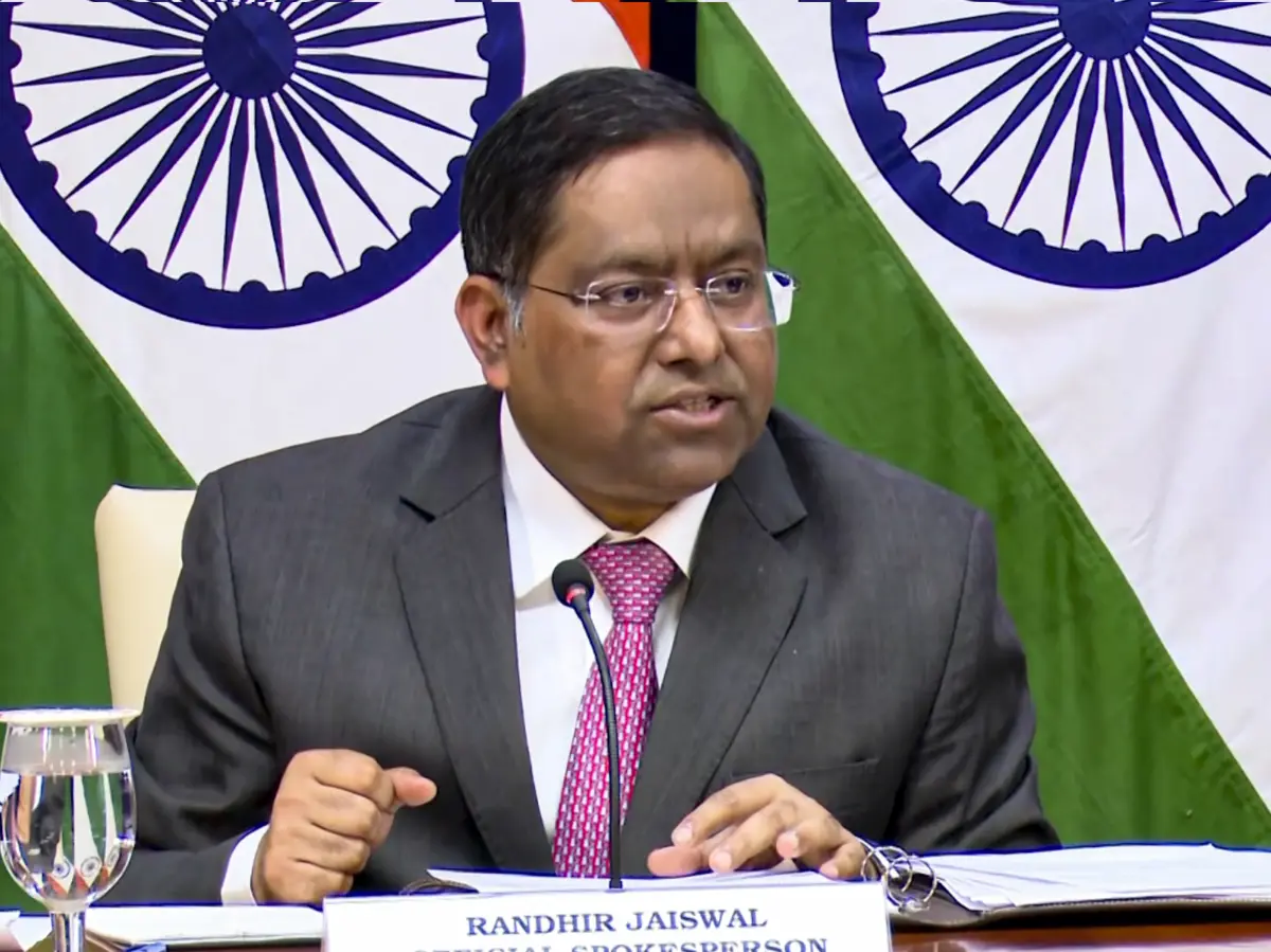 WATCH: India's Randhir Jaiswal welcomes Mauritius PM in Bhojpuri, says... WATCH: India's Randhir Jaiswal welcomes Mauritius PM in Bhojpuri, says...