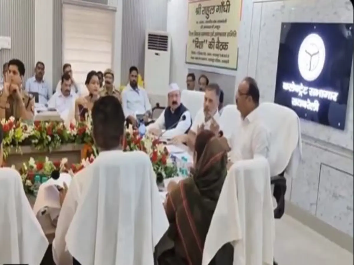 WATCH: Rahul Gandhi, UP minister get into heated exchange during meeting in Rae Bareli, video goes viral