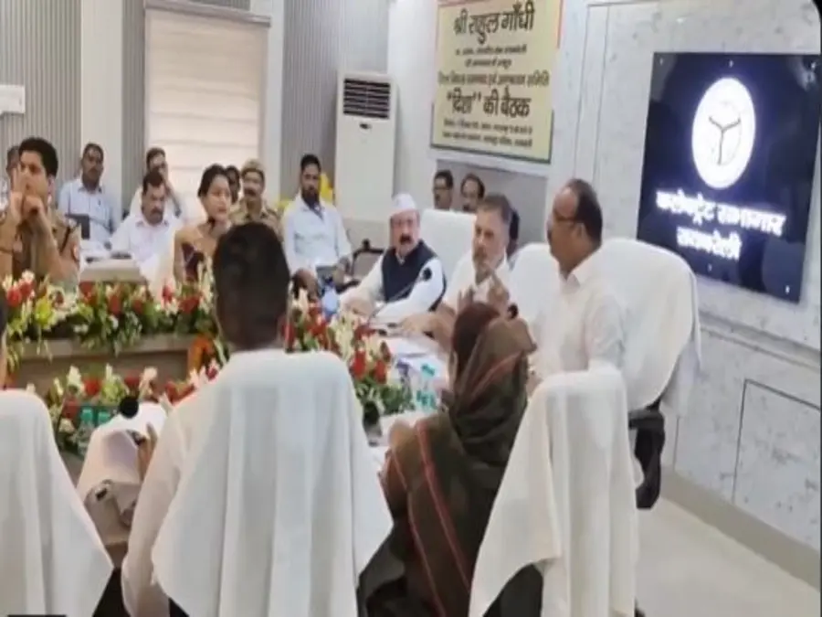 WATCH: Rahul Gandhi, UP minister get into heated exchange during meeting in Rae Bareli, video goes viral