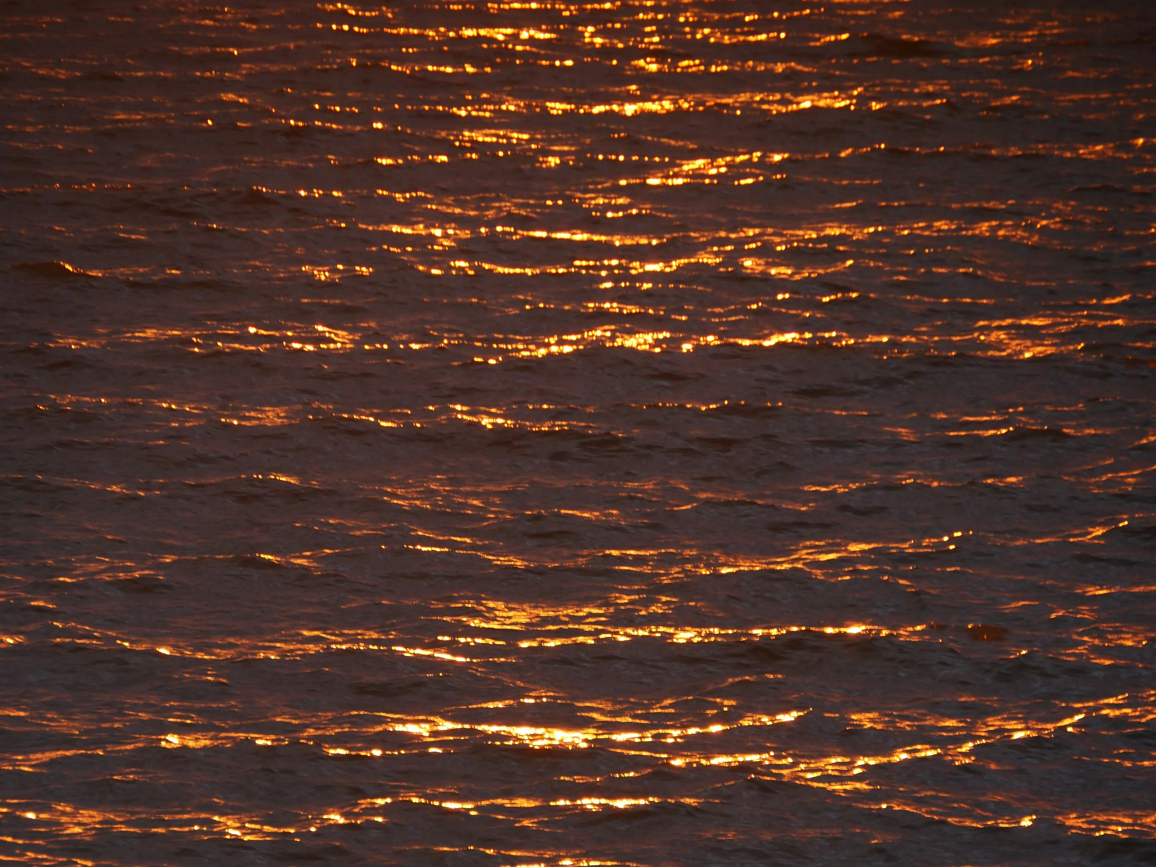 20 million tons of gold lies in Earth's oceans — But don’t expect it to be mined anytime soon