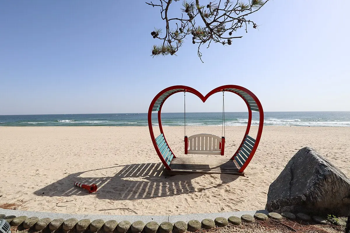 7. Jumunjin Beach