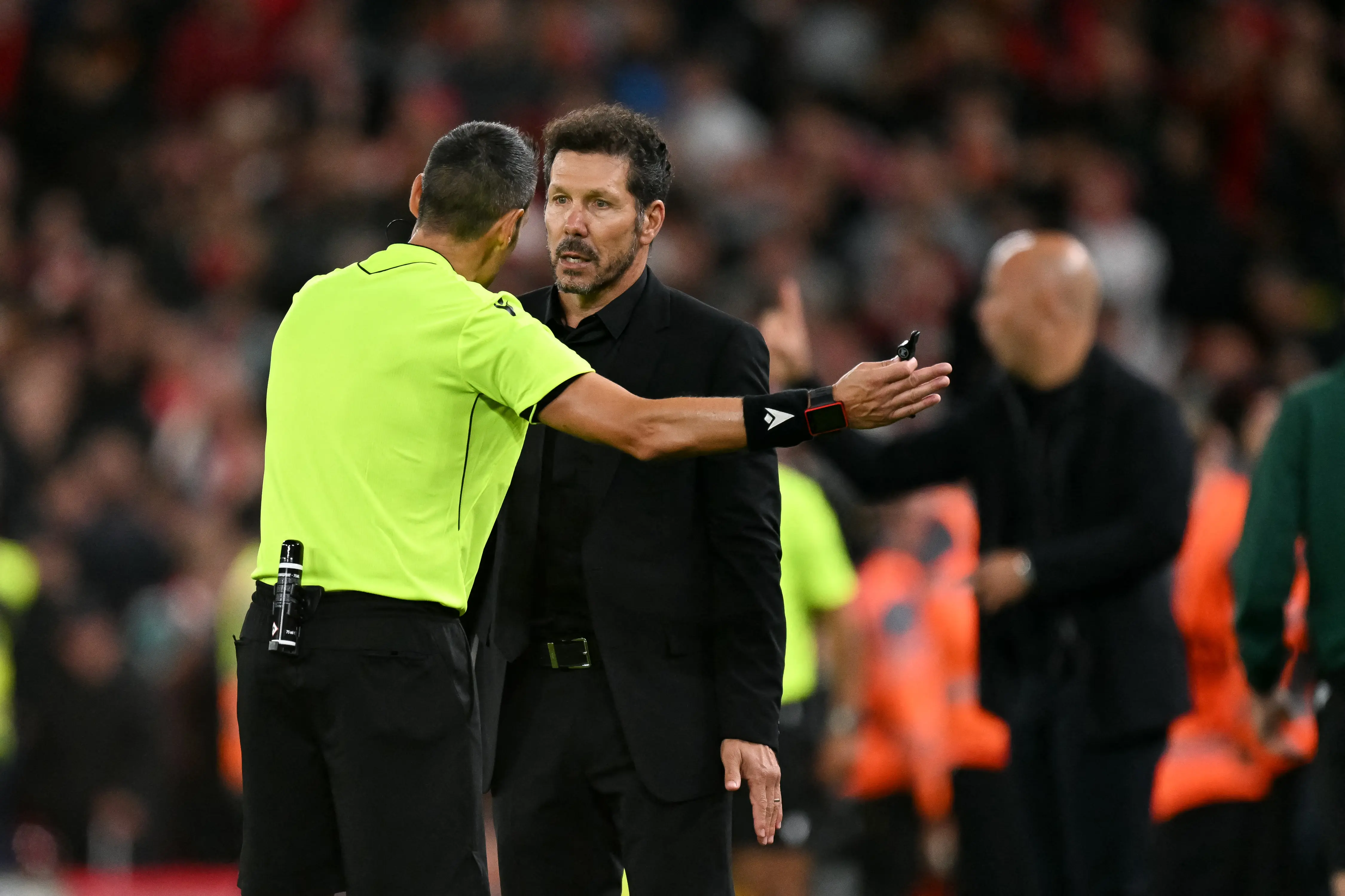 Atletico Madrid manager Diego Simeone fights with Liverpool fans after UCL loss - WATCH