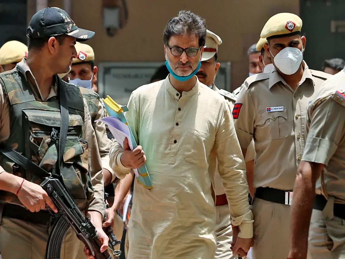 Kashmiri separatist Yasin Malik claims in affidavit Indian officials asked him to meet Lashkar chief Hafiz Saeed in Pak, ex-PM thanked him: Reports