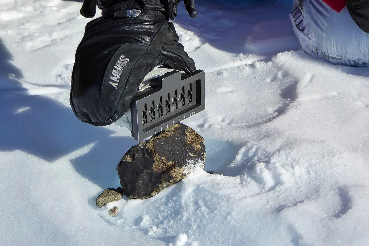 4. Meteorite Stranding Surfaces