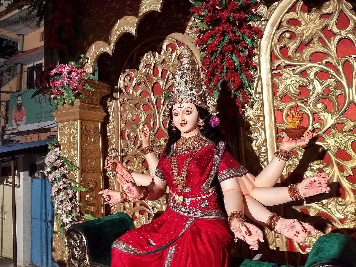 Navratri 2025: Complete fasting guide with foods, rules and health tips Navratri 2025: Complete fasting guide with foods, rules and health tips