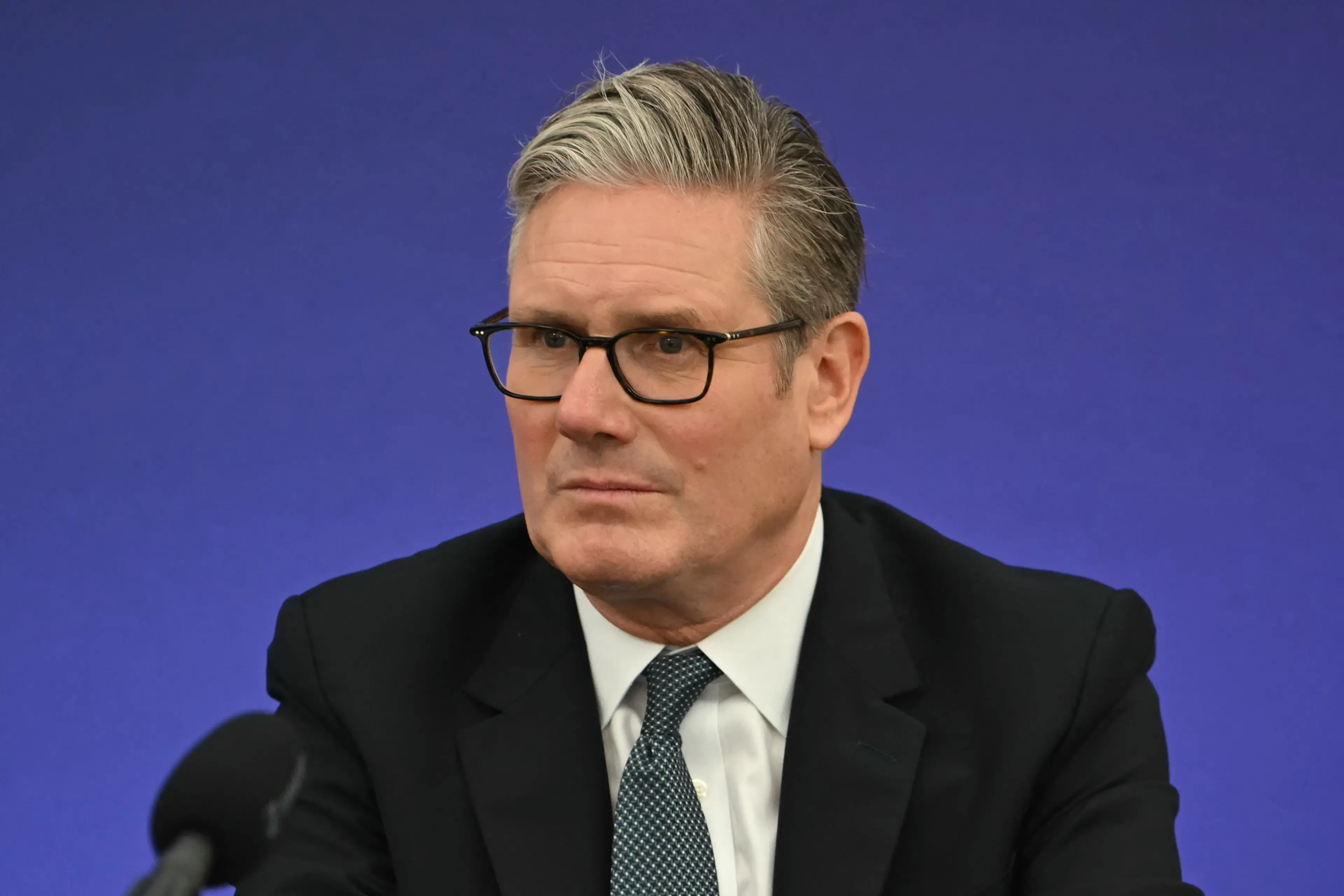UK to scrap visa fee after Trump’s $100,000 hike for H-1B? Report claims Starmer considering reform