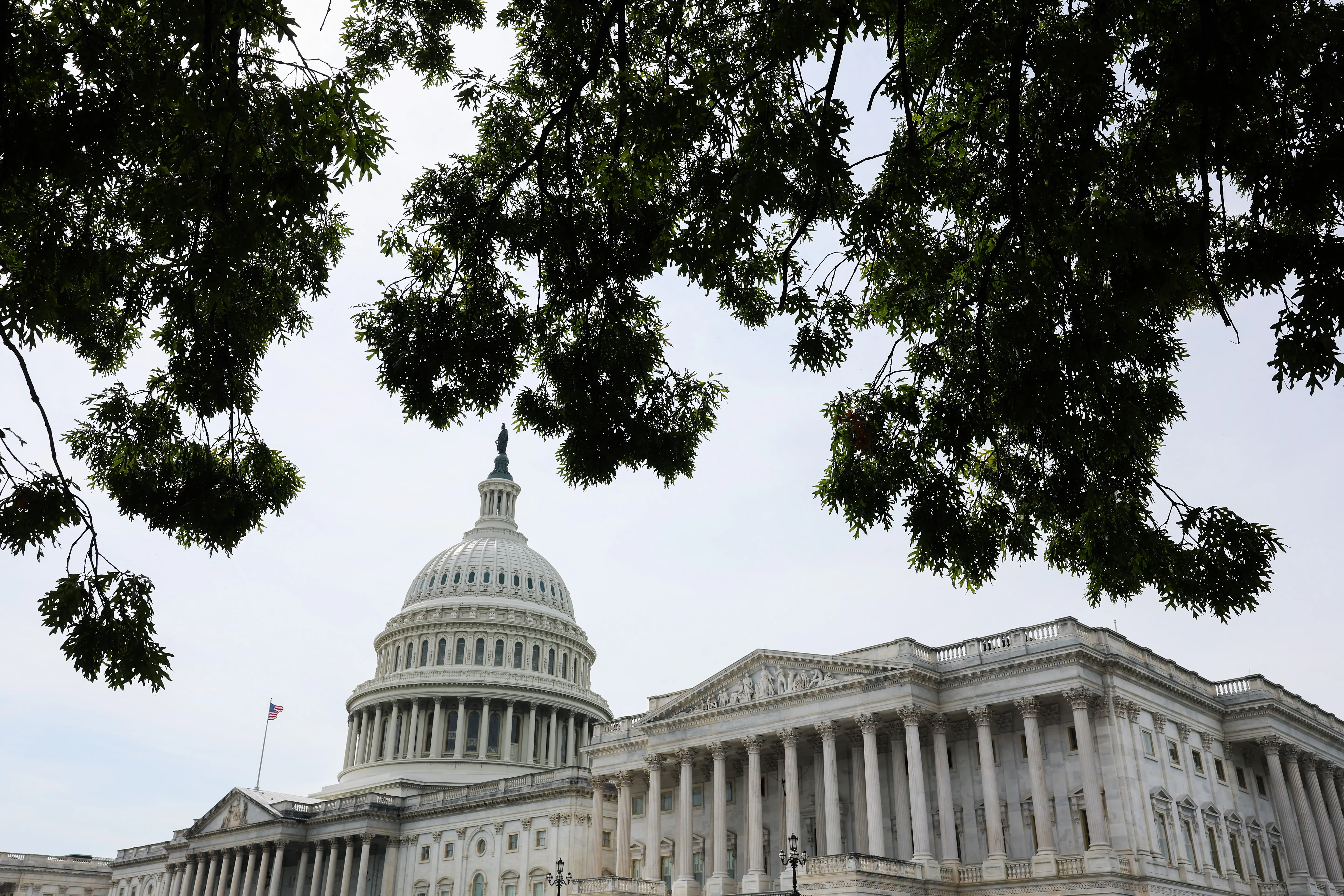 Trump's administration reacts to Democrats-GOP tussle as government shut down looms