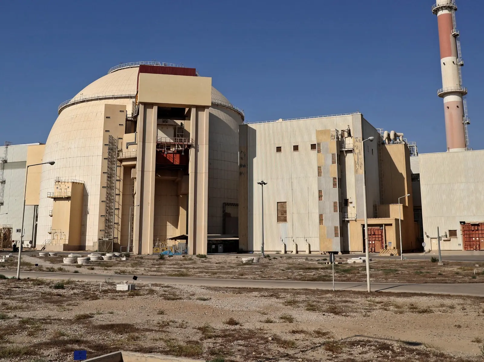 Russia to build nuclear plants in Iran? Tehran, Moscow sign $25 billion deal amid looming UN sanctions Russia to build nuclear plants in Iran? Tehran, Moscow sign $25 billion deal amid looming UN sanctions