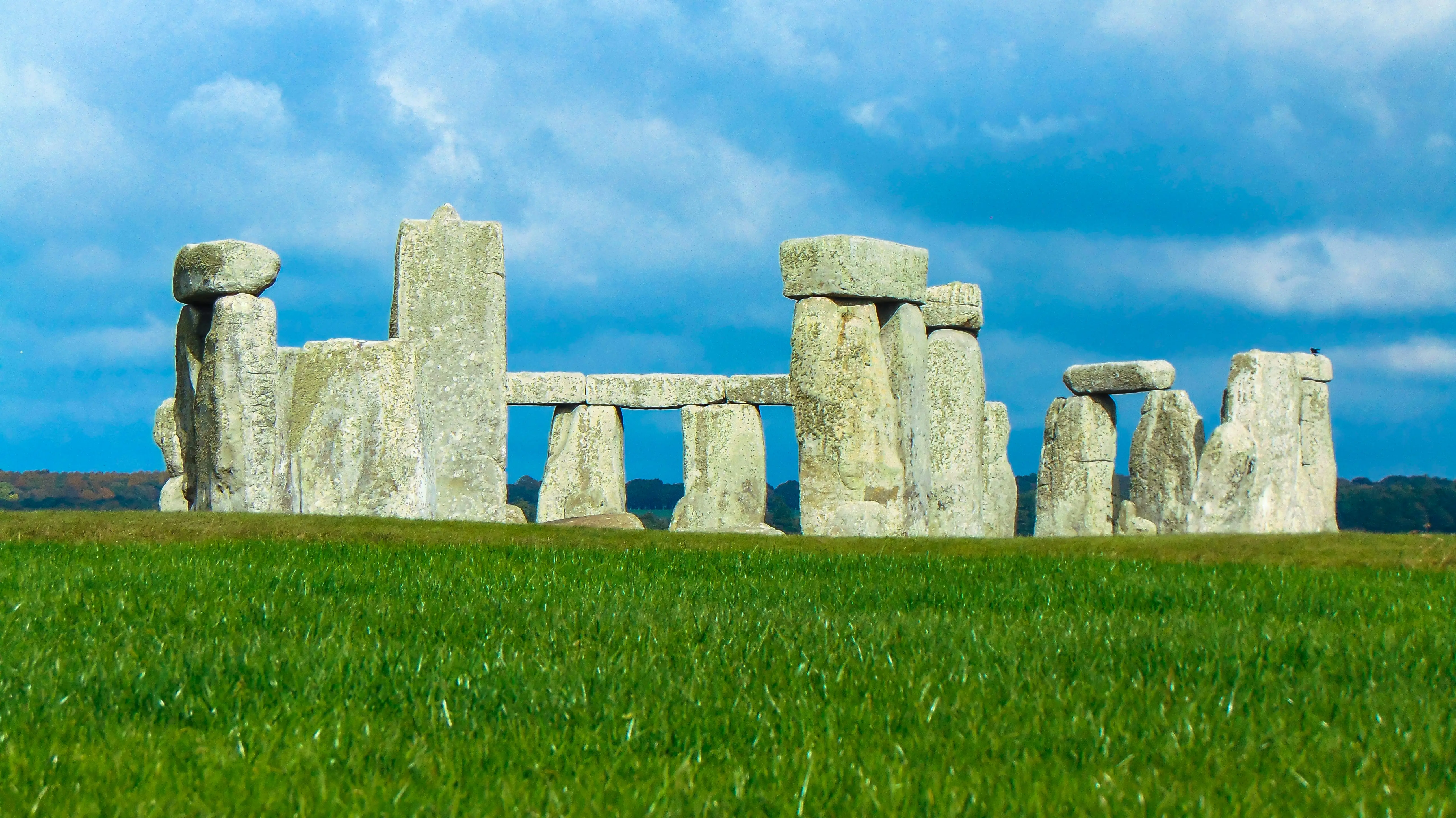 7. Stonehenge, England