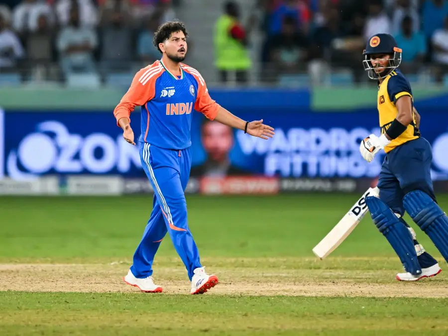 Ashwin again questions Kuldeep's absence from India playing XI, but does the wrist spinner fit in?