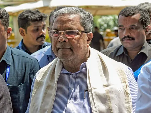 Karnataka power shift? Congress leadership meets in Delhi fuel CM change buzz: What's happening Karnataka power shift? Congress leadership meets in Delhi fuel CM change buzz: What's happening