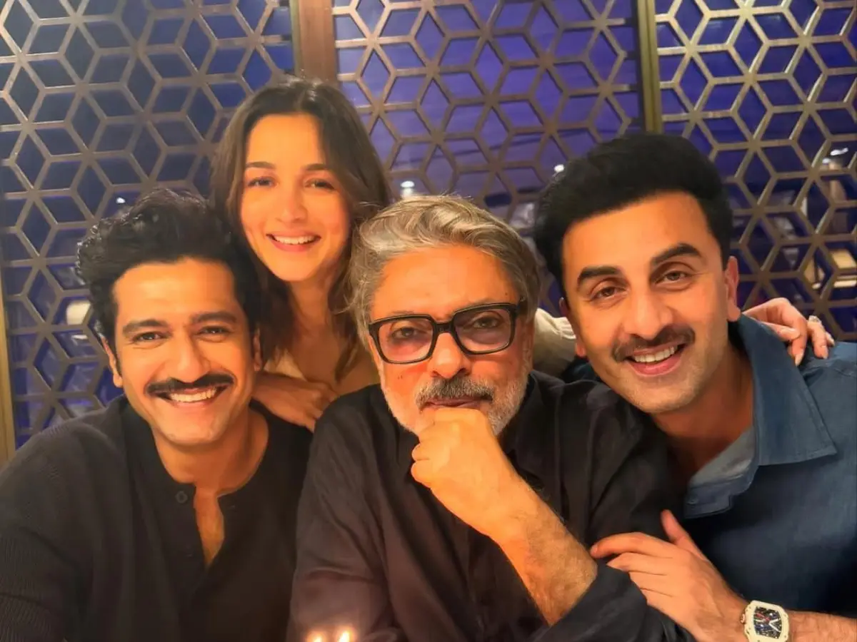 Ranbir Kapoor opens up about collaborating with 'favourites' Vicky Kaushal and Alia Bhatt in SLB's Love & War Ranbir Kapoor opens up about collaborating with 'favourites' Vicky Kaushal and Alia Bhatt in SLB's Love & War