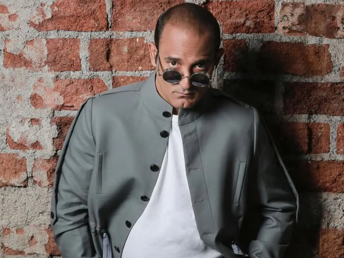 Akshaye Khannas eindrucksvoller erster Auftritt als Shukracharya in ...