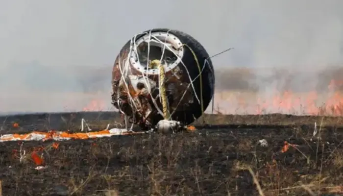 Russia’s ‘Noah’s Ark’ satellite carrying 75 Mice and 1,500 flies lands after fiery reentry