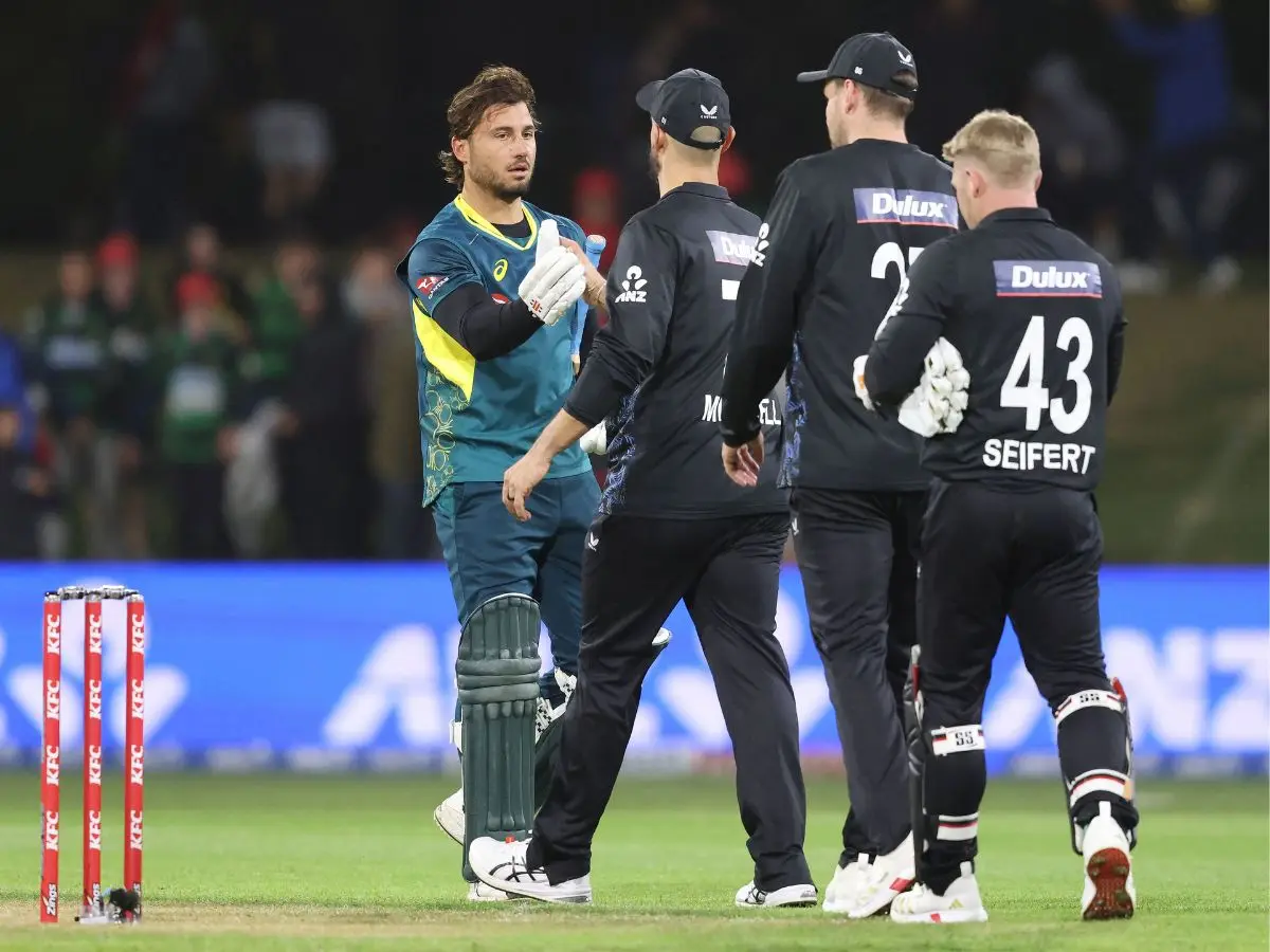 Tim Robinson’s record ton in vain as Australia crush New Zealand in 1st T20I Tim Robinson’s record ton in vain as Australia crush New Zealand in 1st T20I