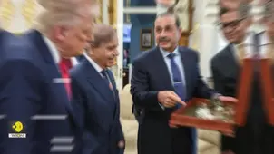 Asim Munir Shows Off Pakistan’s ‘Rare Earth Minerals’ To Trump, Gets Brutally Trolled | Originals