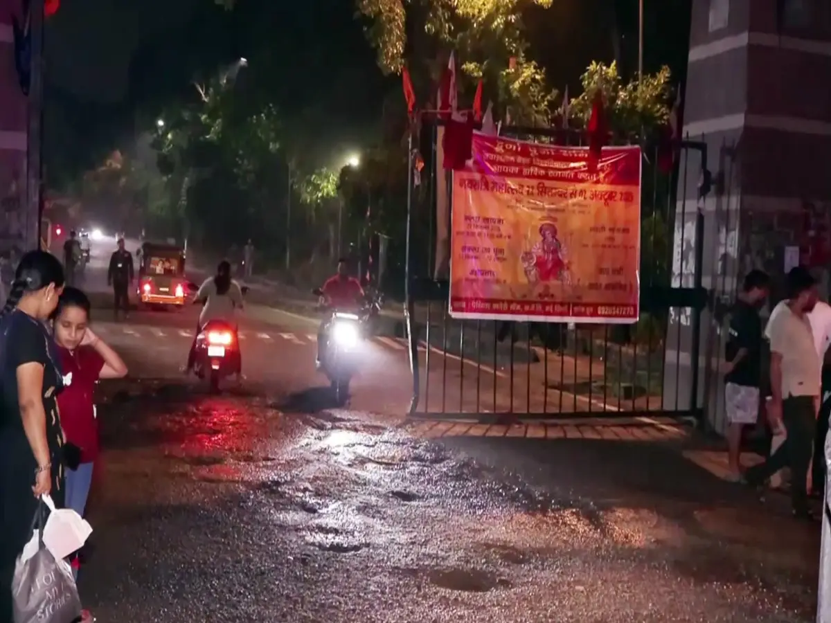 Ravan effigy of Umar Khalid, Sharjeel Imam allegedly burnt at JNU campus, clashes erupt