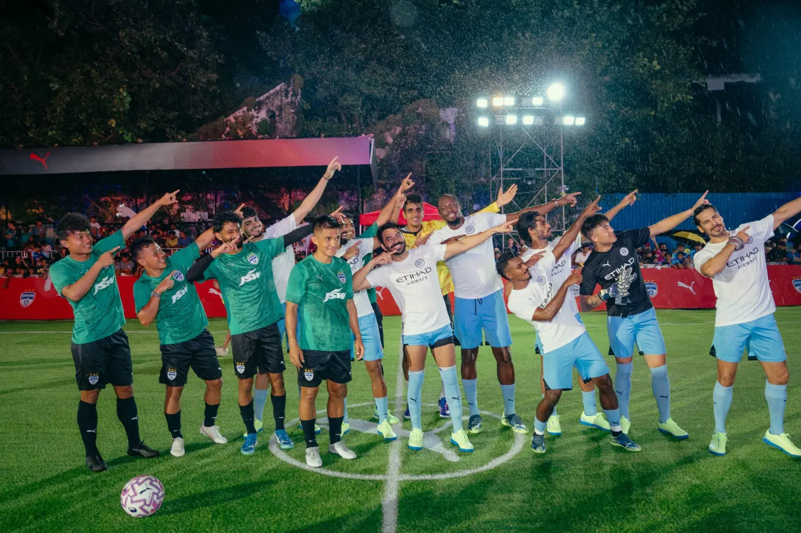Usain Bolt brings heat in high-octane 5v5 football showdown