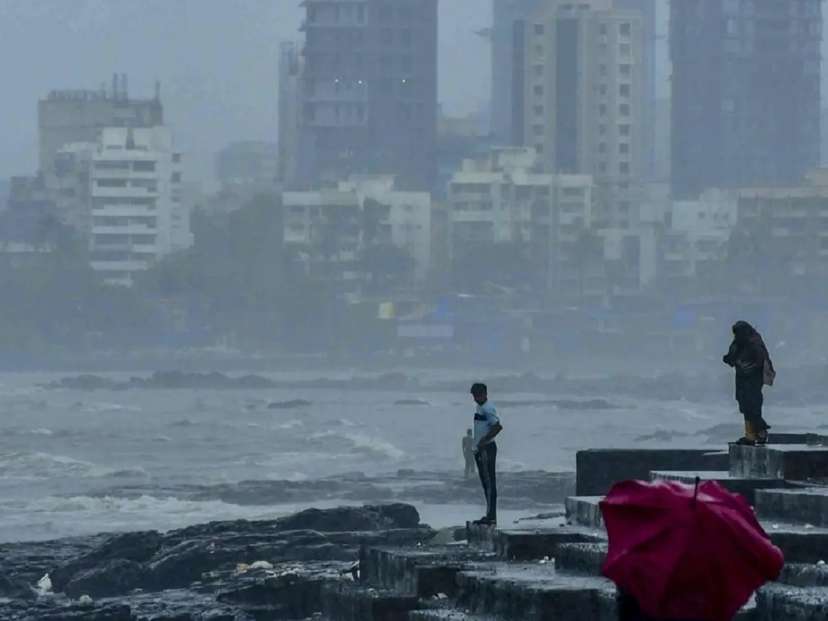 Cyclone Shakti: IMD puts Maharashtra on heavy rain alert, says impact on Gujarat to be minimal Cyclone Shakti: IMD puts Maharashtra on heavy rain alert, says impact on Gujarat to be minimal