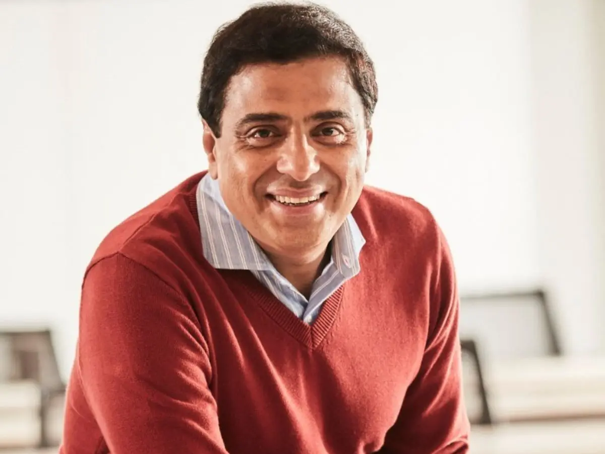 Not Shah Rukh Khan; meet the richest person in Bollywood with ₹13,000 crore fortune Not Shah Rukh Khan; meet the richest person in Bollywood with ₹13,000 crore fortune