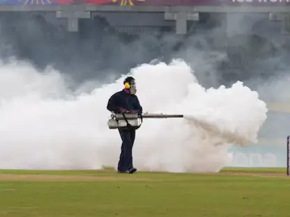 ICC Women's ODI World Cup 2025: Swarm of bugs halt play between India and Pakistan - WATCH ICC Women's ODI World Cup 2025: Swarm of bugs halt play between India and Pakistan - WATCH