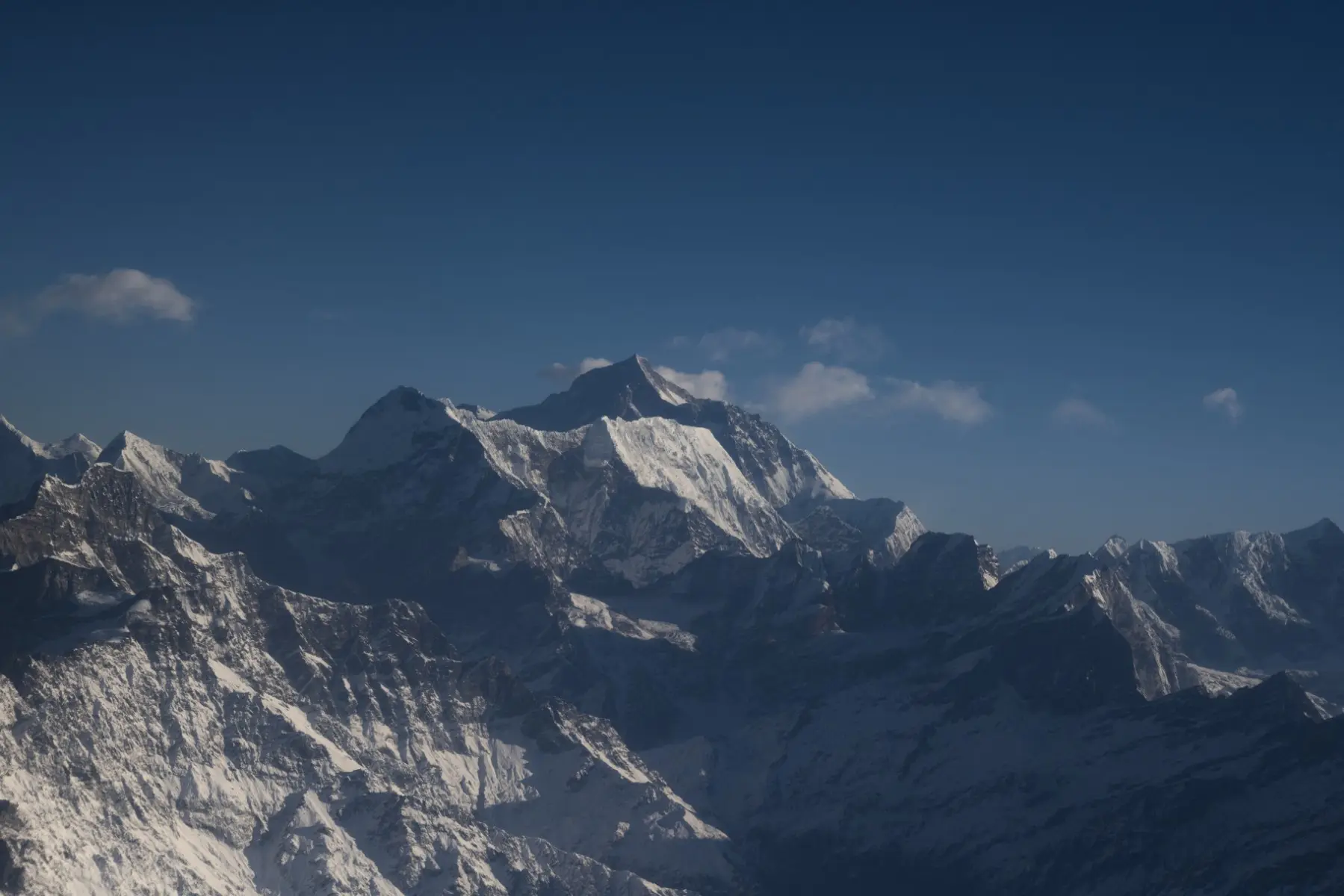 Mount Everest blizzard: Nearly 1,000 trapped due to heavy snowstorm; rescue operation underway