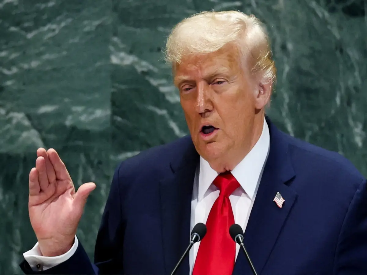 Trump, 79, claims he's a 'better physical specimen' than Obama, yet walks steps carefully. Here's what he said