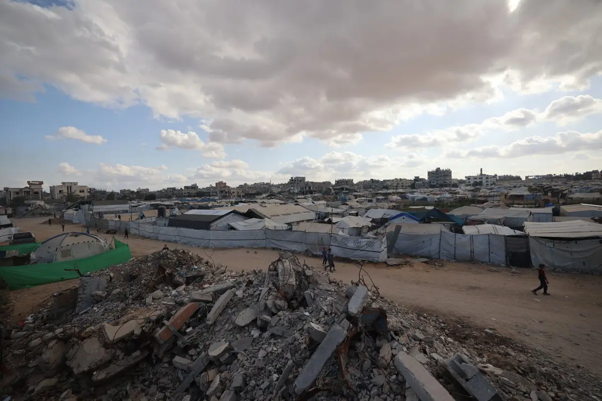 Gaza talks begin in Egypt: Hamas and Israeli delegates discuss Trump’s peace plan